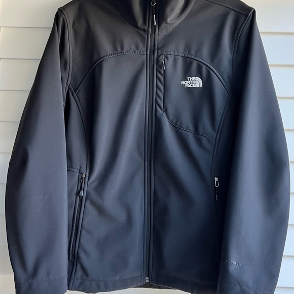 The North Face Women's Apex Barrier Soft Shell Jacket, Black, Sz - XL - Picture 10 of 13
